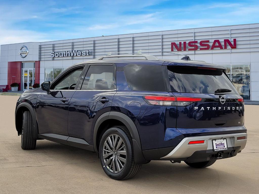 new 2025 Nissan Pathfinder car, priced at $44,131