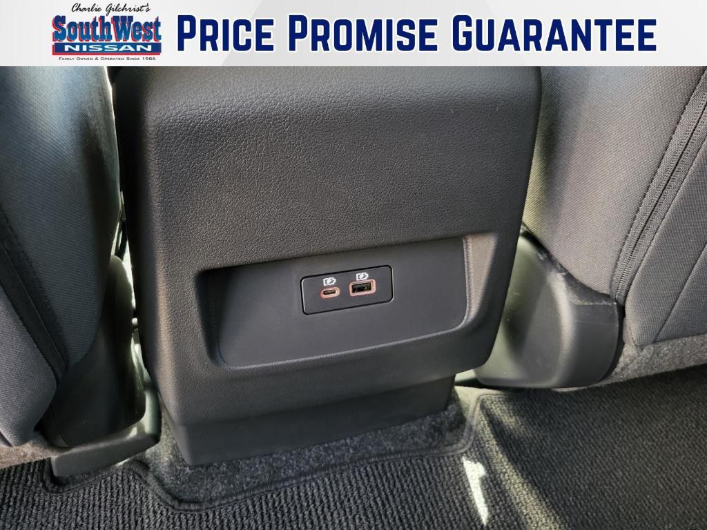 new 2025 Nissan Frontier car, priced at $33,380