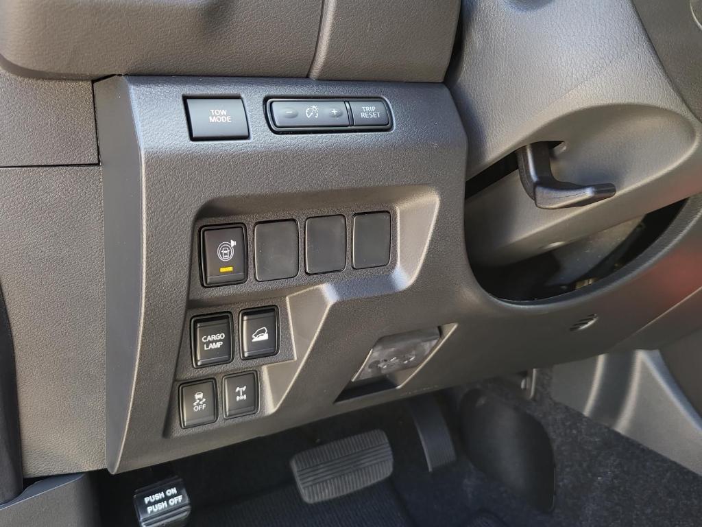 new 2025 Nissan Frontier car, priced at $41,108