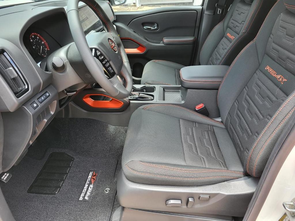 new 2025 Nissan Frontier car, priced at $44,971