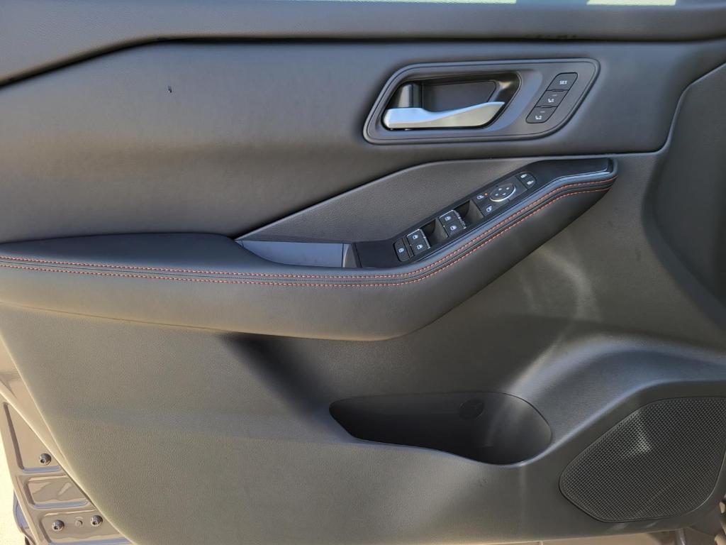 new 2025 Nissan Rogue car, priced at $34,825