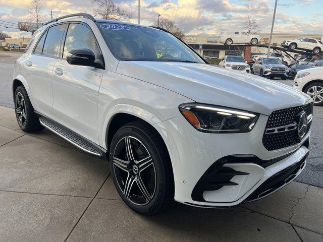 new 2025 Mercedes-Benz GLE 450e car, priced at $84,054