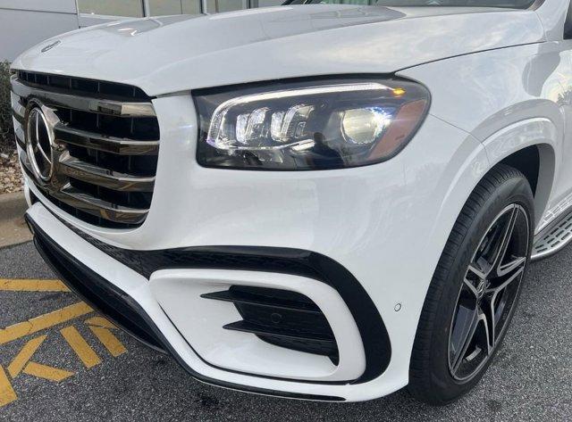 new 2025 Mercedes-Benz GLS 450 car, priced at $98,129