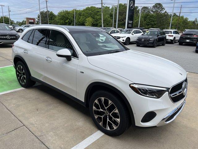 new 2025 Mercedes-Benz GLC 350e car, priced at $65,549