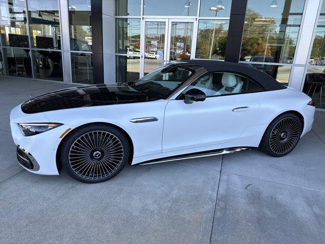 new 2026 Mercedes-Benz Maybach SL 680 Monogram Series car, priced at $264,849