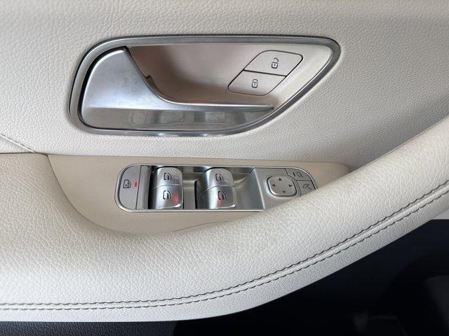new 2025 Mercedes-Benz GLS 450 car, priced at $98,129