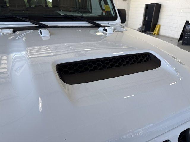 used 2021 Jeep Gladiator car, priced at $39,690