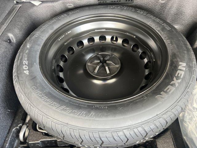 used 2024 Mercedes-Benz GLE 350 car, priced at $65,690
