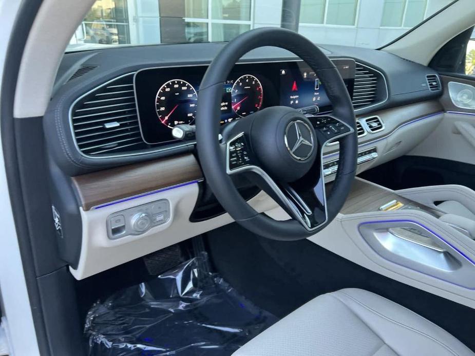 new 2024 Mercedes-Benz GLS 450 car, priced at $90,789