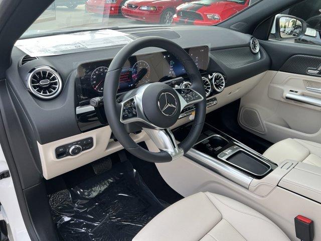 new 2025 Mercedes-Benz GLA 250 car, priced at $46,349