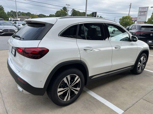 new 2025 Mercedes-Benz GLA 250 car, priced at $46,349