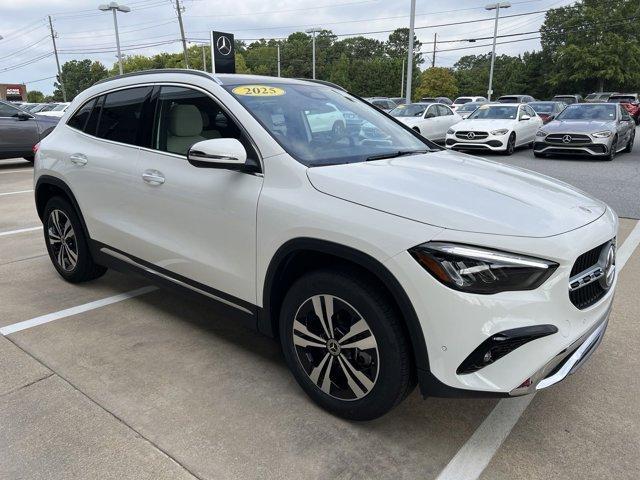 new 2025 Mercedes-Benz GLA 250 car, priced at $46,349