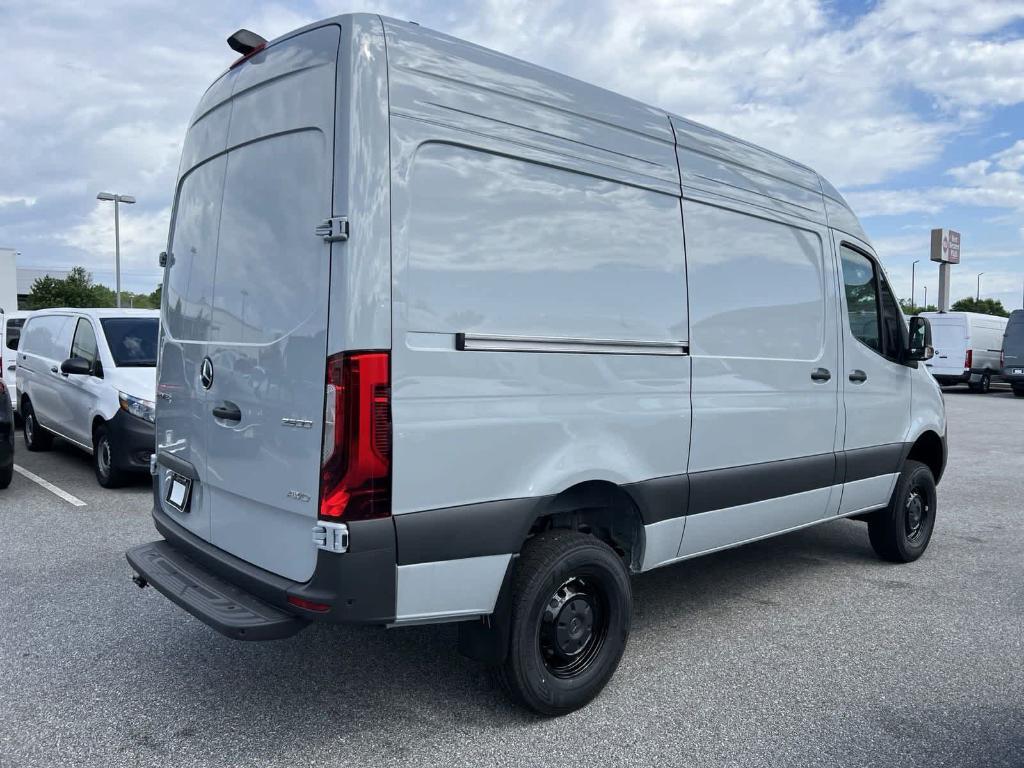 new 2024 Mercedes-Benz Sprinter 2500 car, priced at $76,260