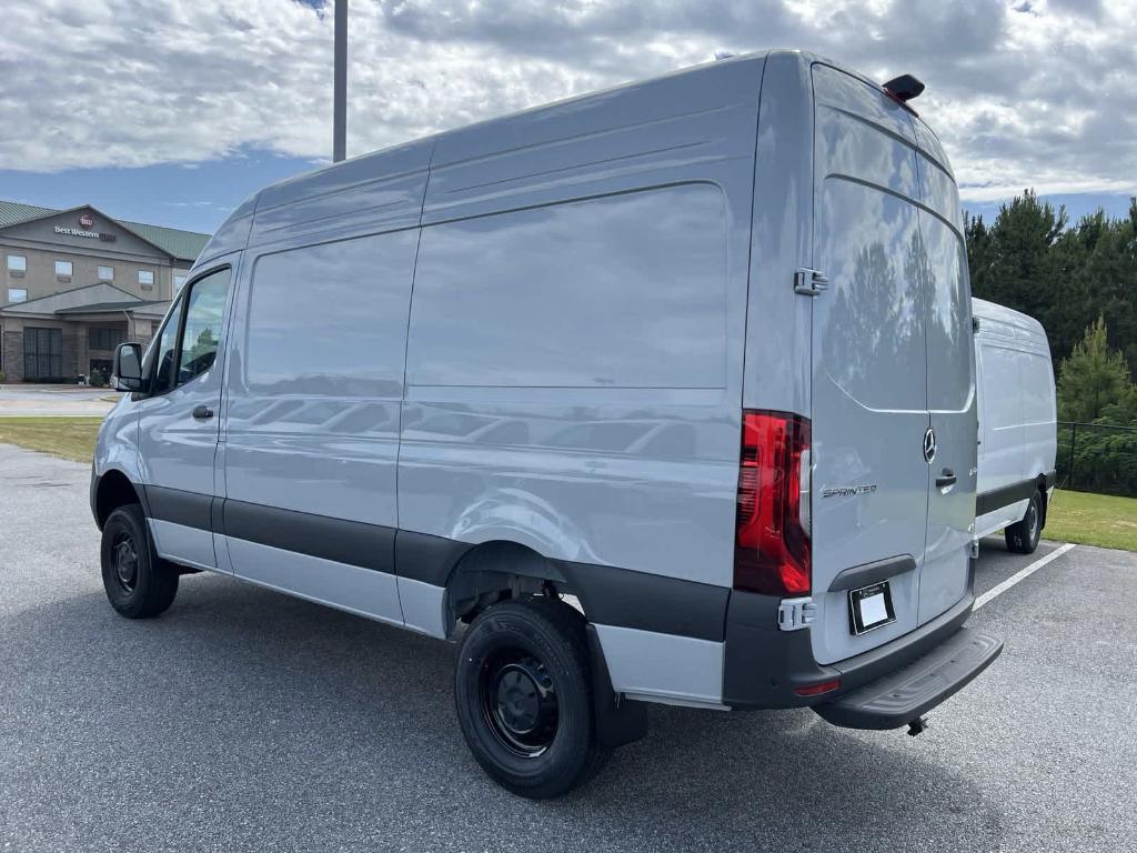 new 2024 Mercedes-Benz Sprinter 2500 car, priced at $76,260