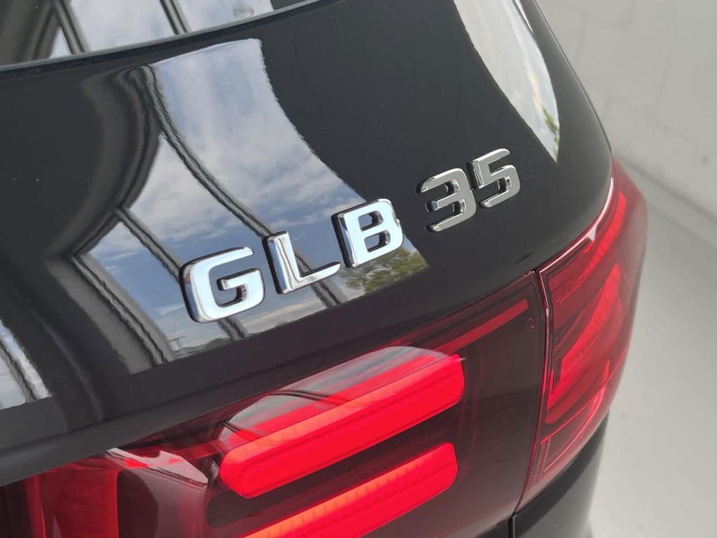 new 2025 Mercedes-Benz AMG GLB 35 car, priced at $65,509