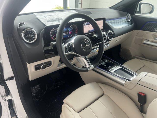 new 2025 Mercedes-Benz GLA 250 car, priced at $46,544