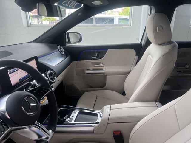 new 2025 Mercedes-Benz GLA 250 car, priced at $46,544