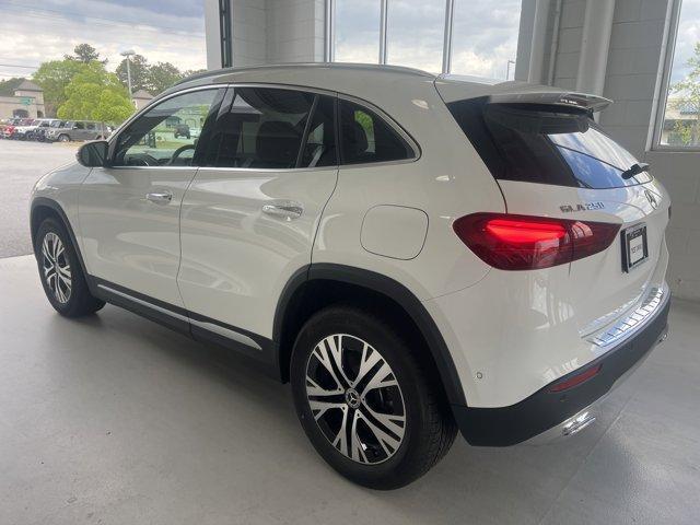 new 2025 Mercedes-Benz GLA 250 car, priced at $46,544