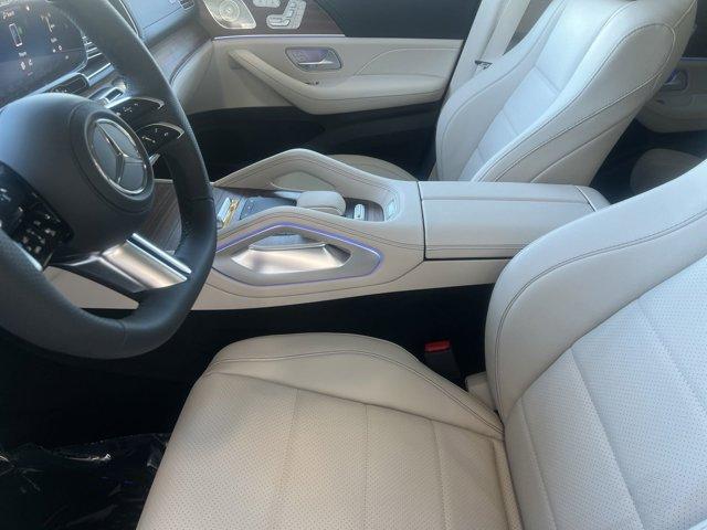 new 2025 Mercedes-Benz GLS 450 car, priced at $98,239
