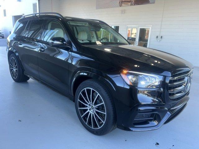 new 2025 Mercedes-Benz GLS 450 car, priced at $98,239