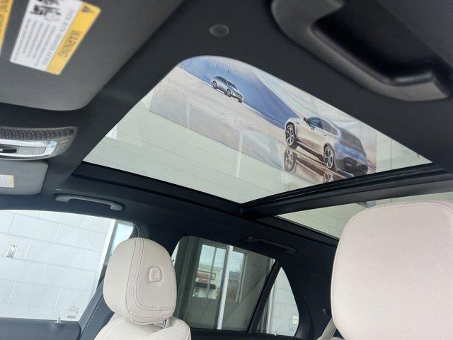 new 2025 Mercedes-Benz GLE 350 car, priced at $72,584