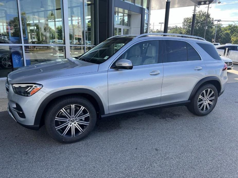 new 2024 Mercedes-Benz GLE 350 car, priced at $70,009