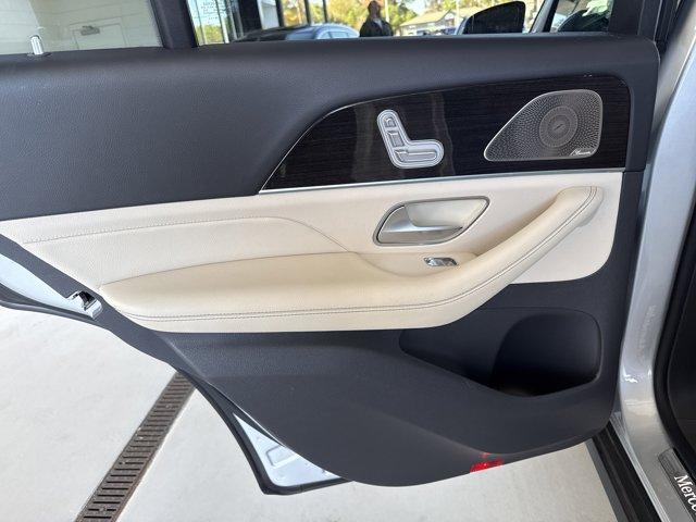 used 2020 Mercedes-Benz GLE 350 car, priced at $29,690