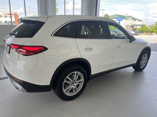 new 2025 Mercedes-Benz GLC 300 car, priced at $53,084