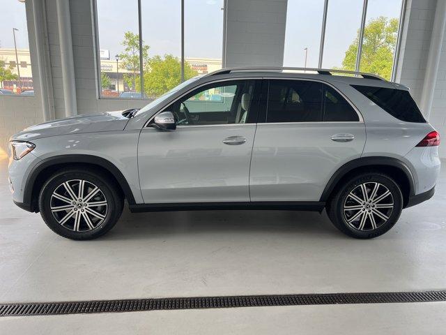 new 2025 Mercedes-Benz GLE 450 car, priced at $76,494