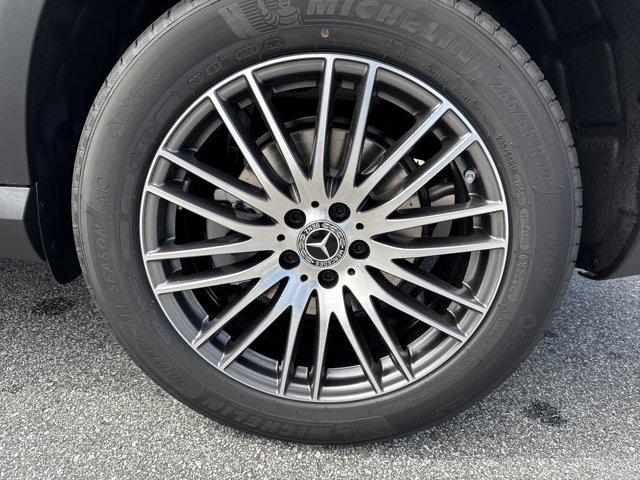 new 2026 Mercedes-Benz GLC 300 car, priced at $60,204
