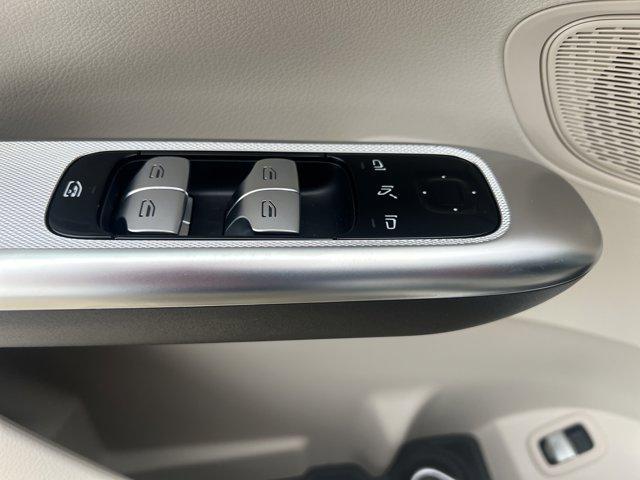 new 2025 Mercedes-Benz GLC 300 car, priced at $55,234