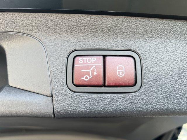 used 2025 Mercedes-Benz GLS 580 car, priced at $125,690