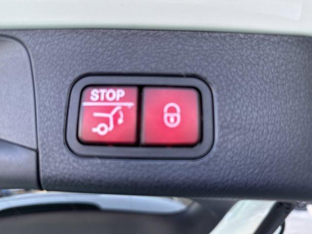 new 2026 Mercedes-Benz GLB 250 car, priced at $53,484