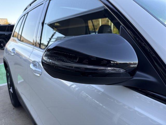 new 2026 Mercedes-Benz GLB 250 car, priced at $53,484