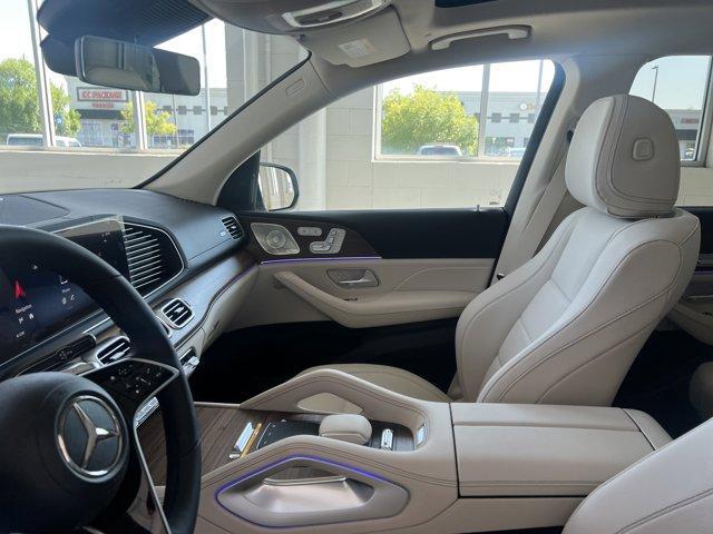 new 2025 Mercedes-Benz GLS 450 car, priced at $92,499