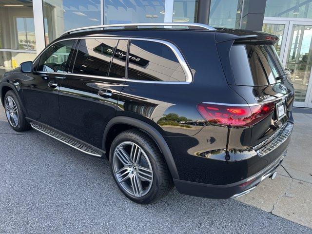 new 2025 Mercedes-Benz GLS 450 car, priced at $92,974