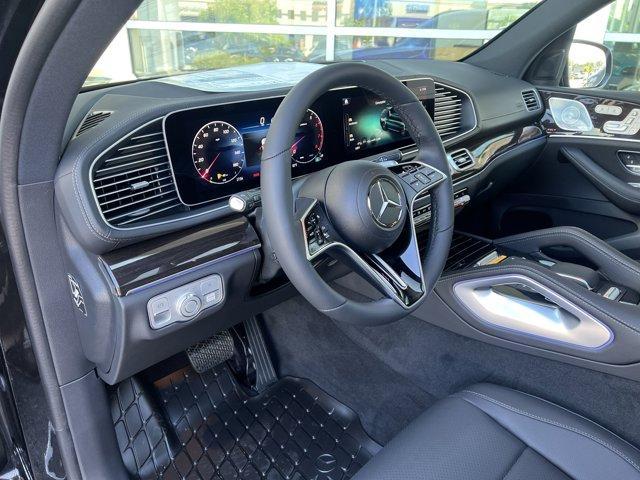 new 2025 Mercedes-Benz GLS 450 car, priced at $92,974