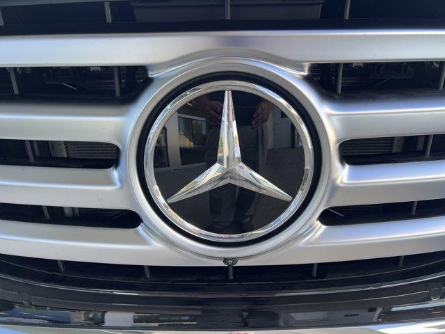 new 2025 Mercedes-Benz GLS 450 car, priced at $92,974