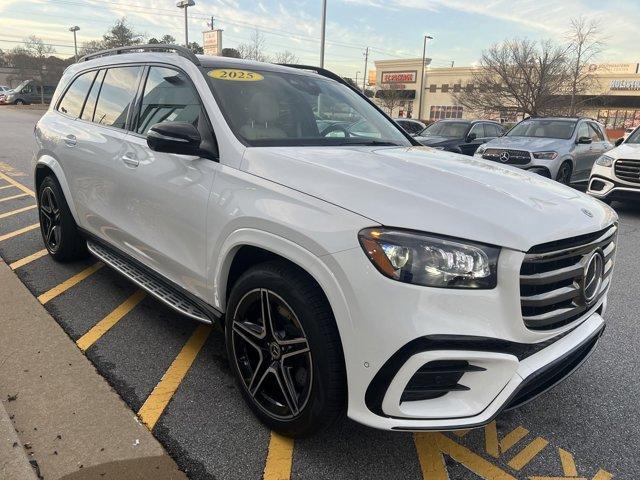 new 2025 Mercedes-Benz GLS 450 car, priced at $98,129