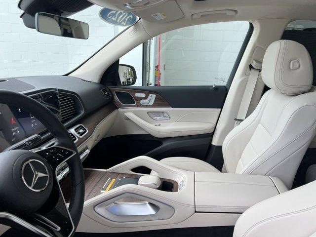 new 2025 Mercedes-Benz GLE 350 car, priced at $70,744