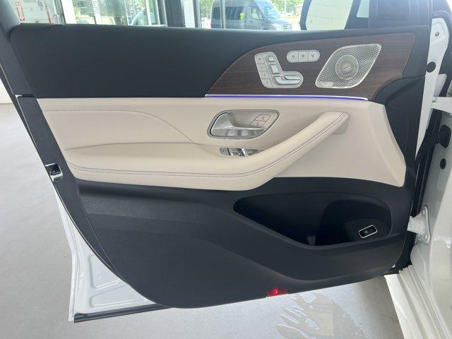 new 2025 Mercedes-Benz GLE 350 car, priced at $72,044