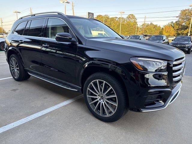 new 2026 Mercedes-Benz GLS 450 car, priced at $100,464