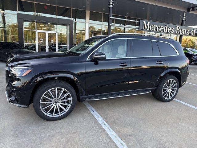 new 2026 Mercedes-Benz GLS 450 car, priced at $100,464