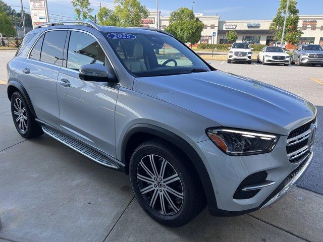 new 2025 Mercedes-Benz GLE 350 car, priced at $68,634