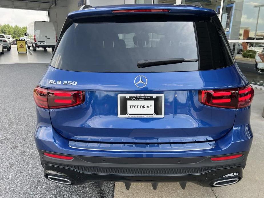 new 2024 Mercedes-Benz GLB 250 car, priced at $56,584