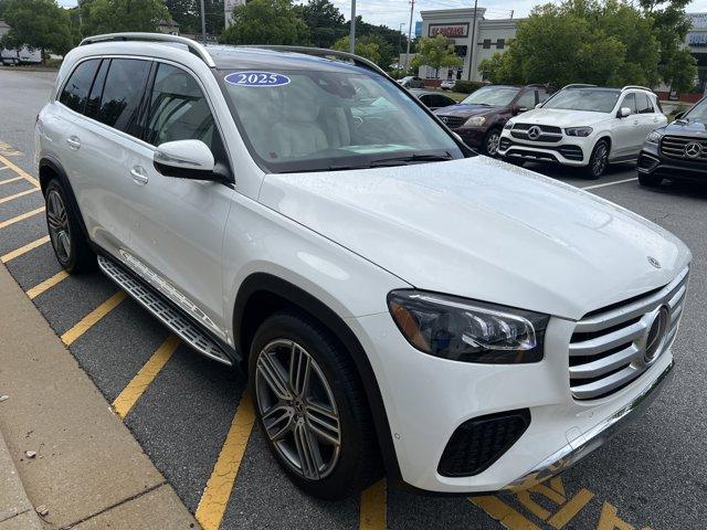 new 2025 Mercedes-Benz GLS 450 car, priced at $92,499