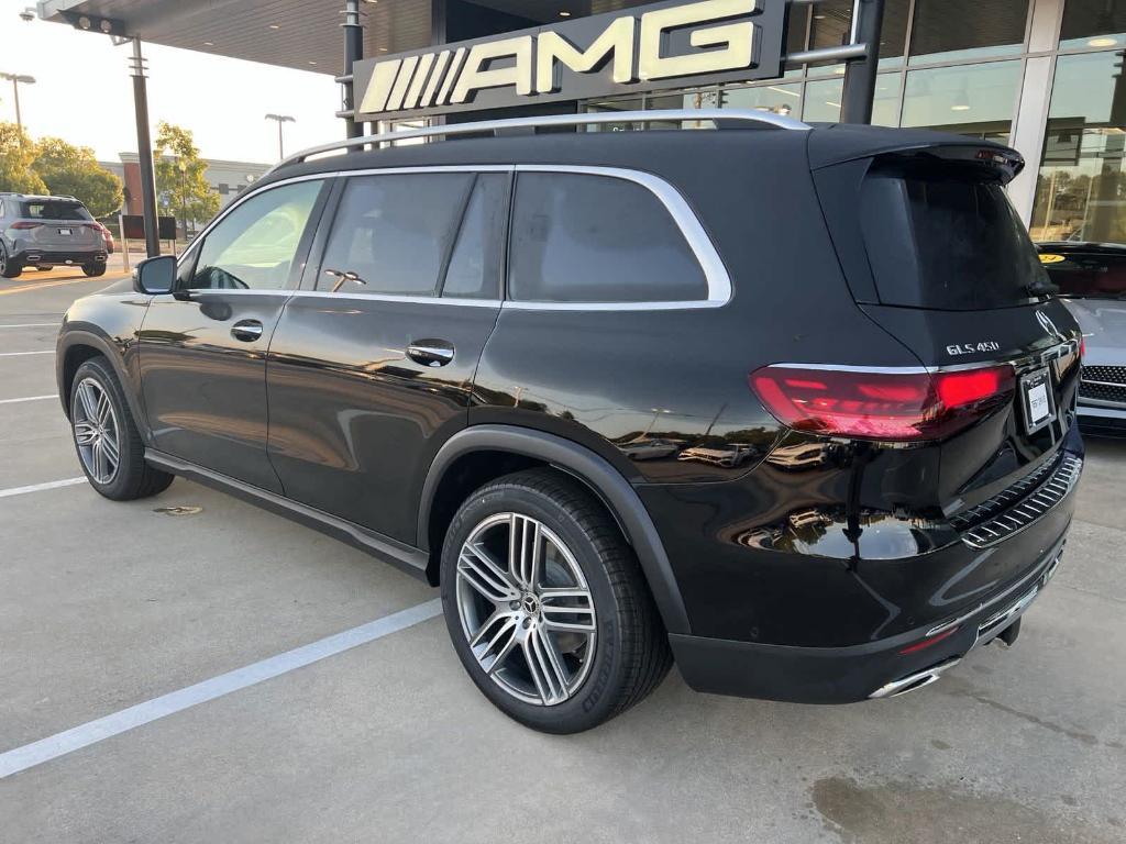 new 2025 Mercedes-Benz GLS 450 car, priced at $93,194