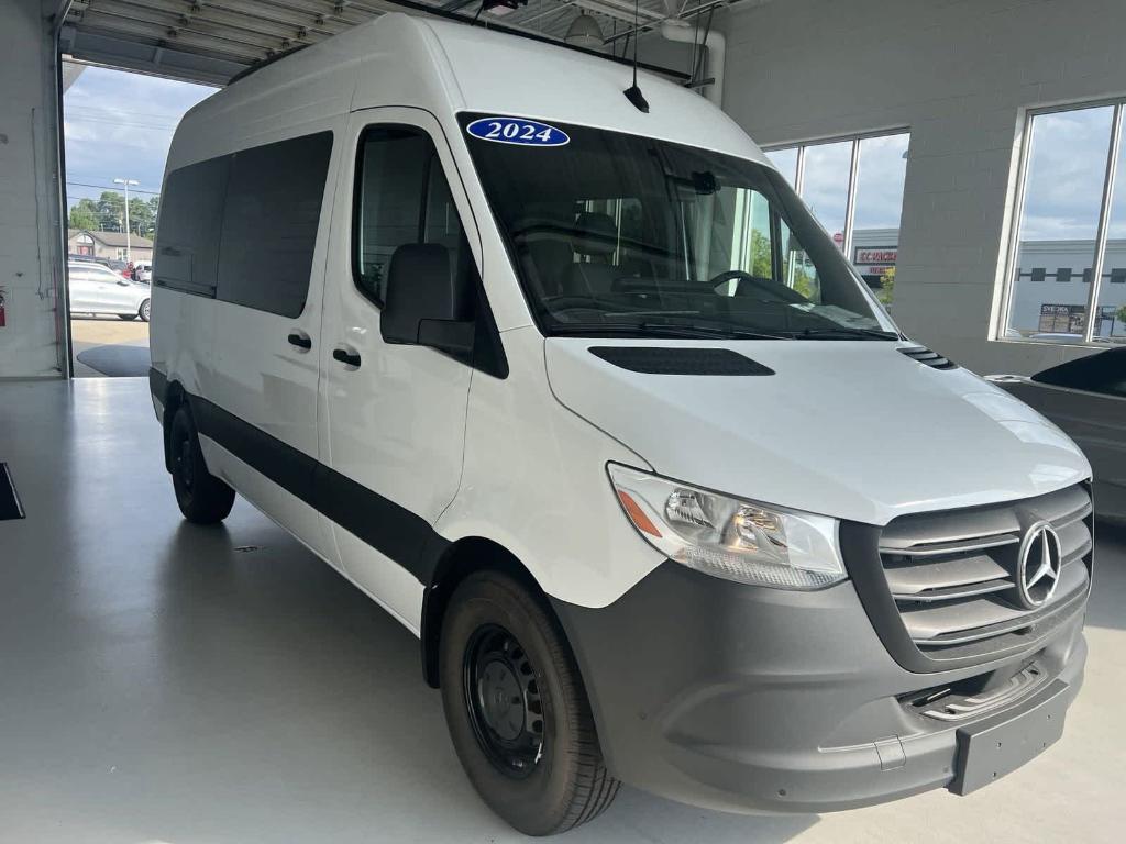 new 2024 Mercedes-Benz Sprinter 2500 car, priced at $72,576