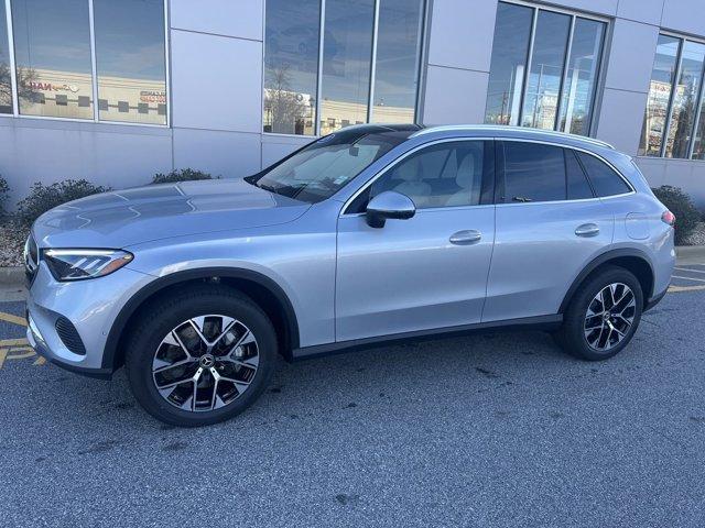 new 2025 Mercedes-Benz GLC 350e car, priced at $67,429