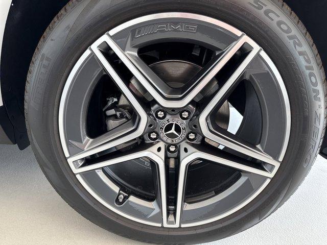 new 2026 Mercedes-Benz GLS 450 car, priced at $97,529